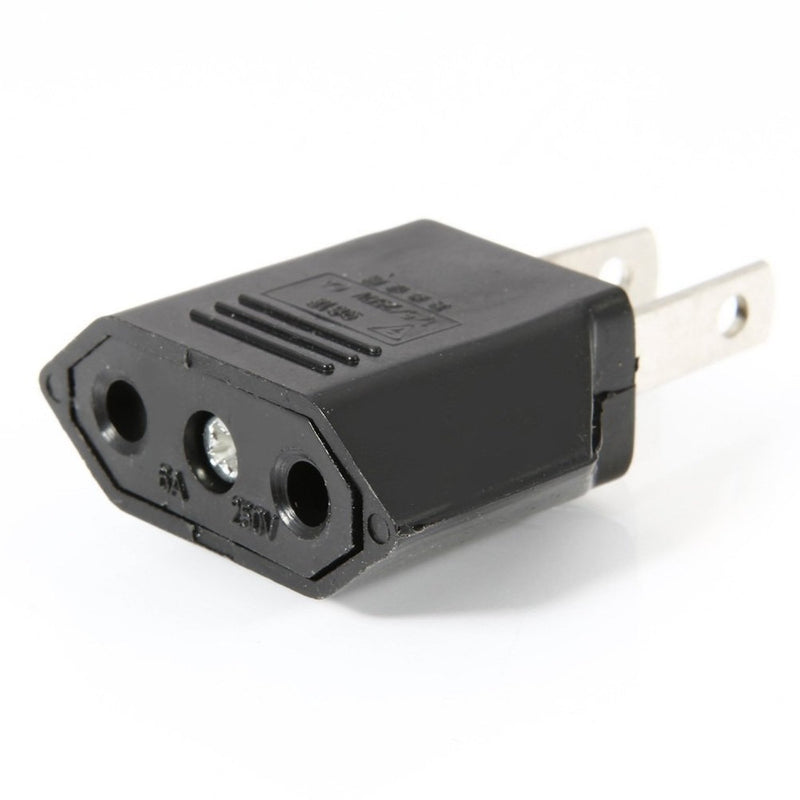 Adaptador Sencillo Sistema Europeo a  Americano sin Tierra. Nema 1-15P. 6A-220Volt. 60Hz.